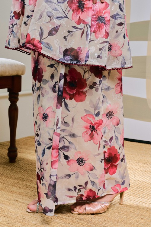 Salima In Dewangga (Burgundy)