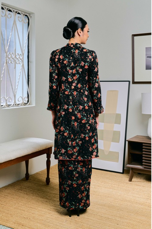 Salima In Langking (Black)