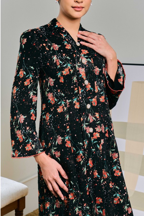 Salima In Langking (Black)