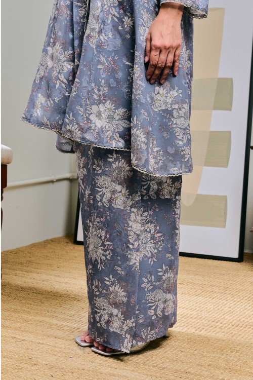 Salima In Sabak (Greyish Blue)