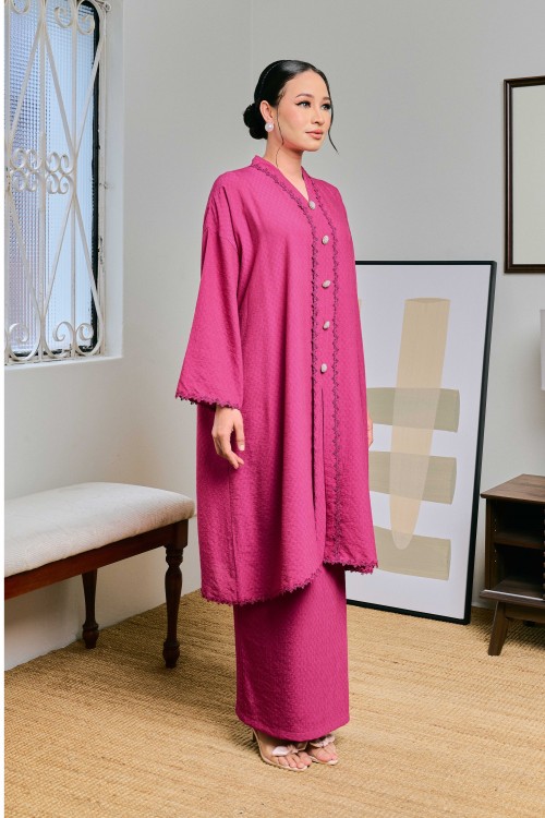 Kirana In Kalas (Hotpink)