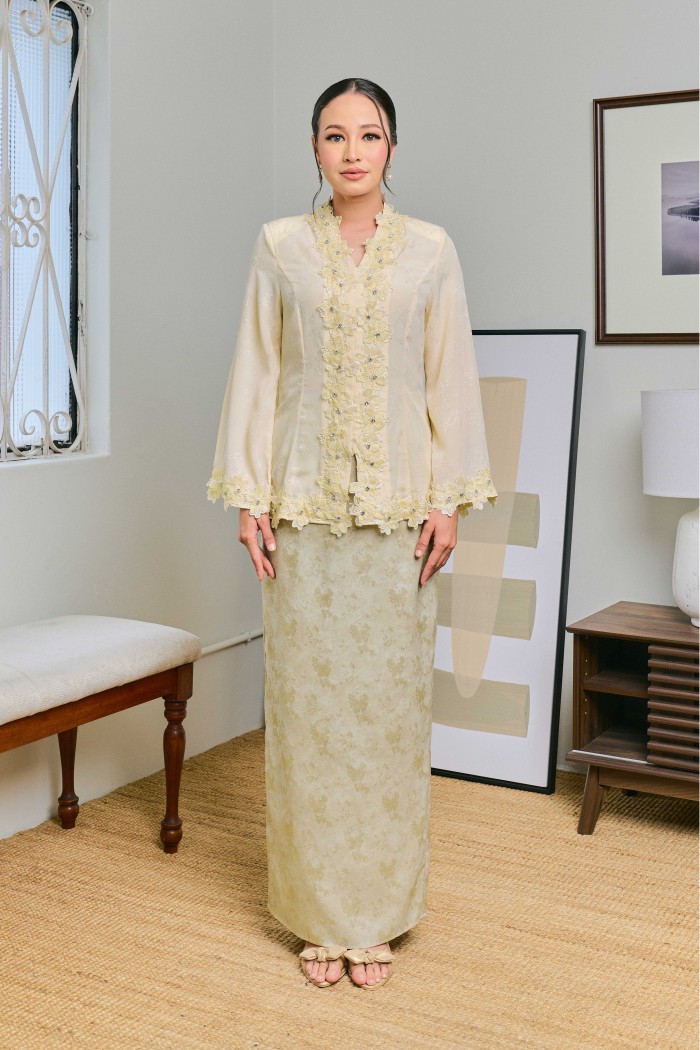 Ratu In Gading (Tortilla Brown)