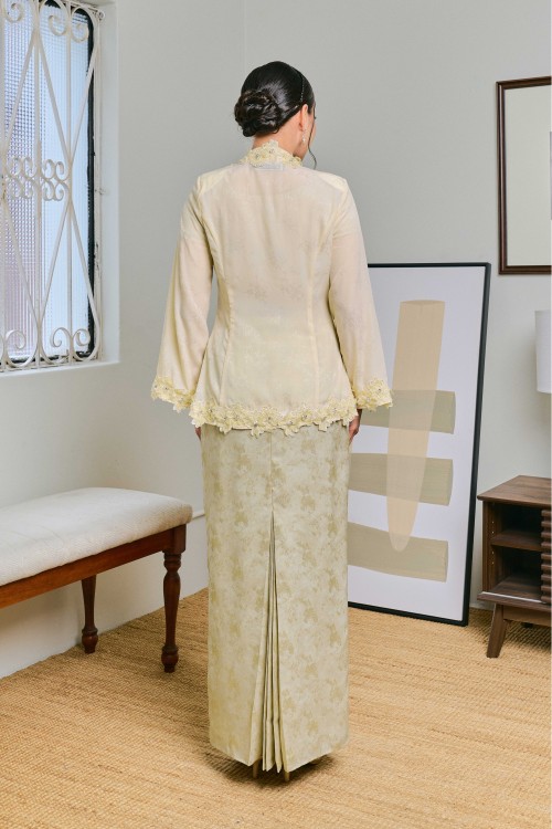 Ratu In Gading (Tortilla Brown)