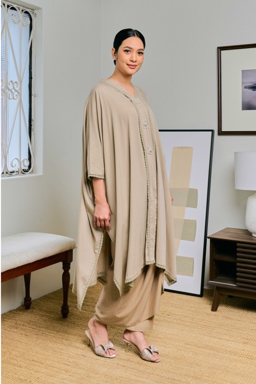 Purnama In Tanah (Tan Brown)