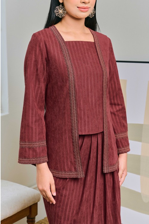 Jasmin In Dewangga (Dark Maroon)