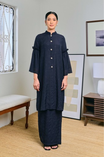 Chempaka In Nilakandi (Dark Blue)