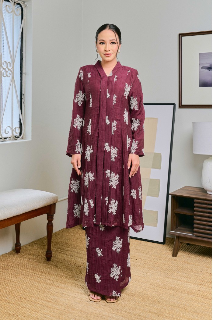 Delima In Dewangga (Burgundy)