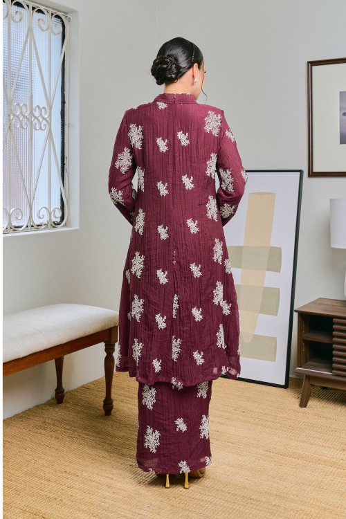 Delima In Dewangga (Burgundy)