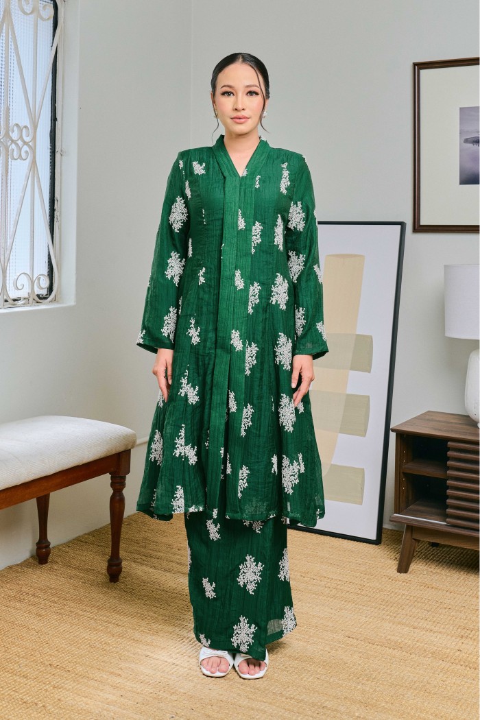 Delima In Zamrud (Emerald)