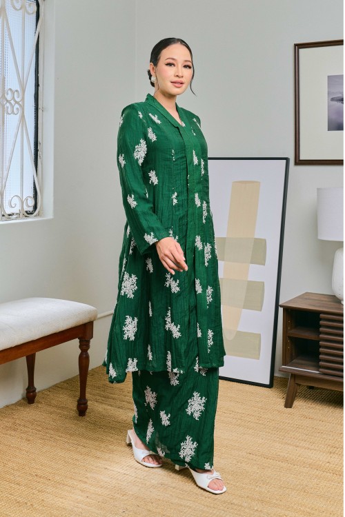 Delima In Zamrud (Emerald)