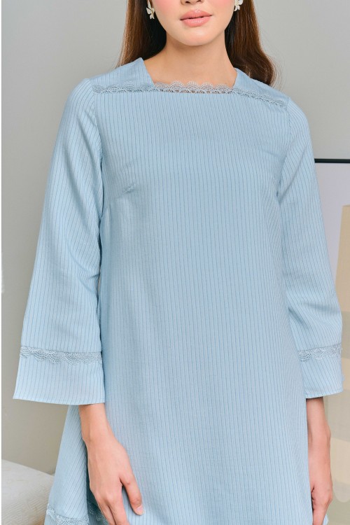 Lily In Ceraka (Baby Blue)