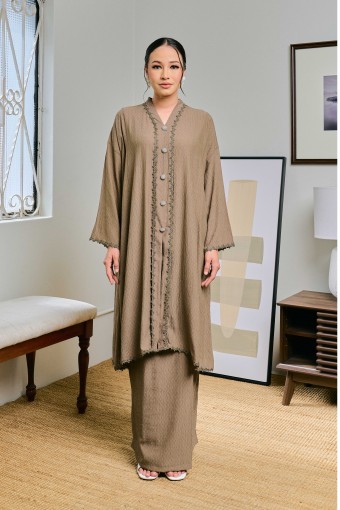 Kirana In Cengkih (Dark Brown)