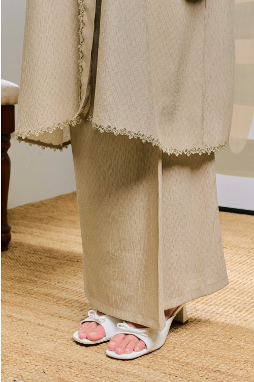 Kirana In Tanah (Tan Brown)