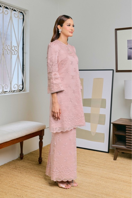 Indah In Sakura (Soft Pink)
