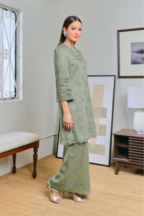 Indah In Salju (Sage Green)