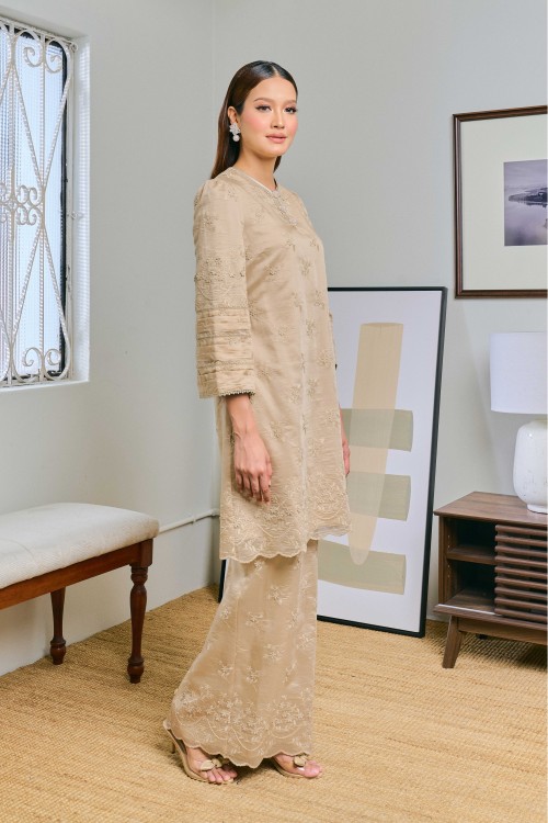 Indah In Tanah (Nude Brown)