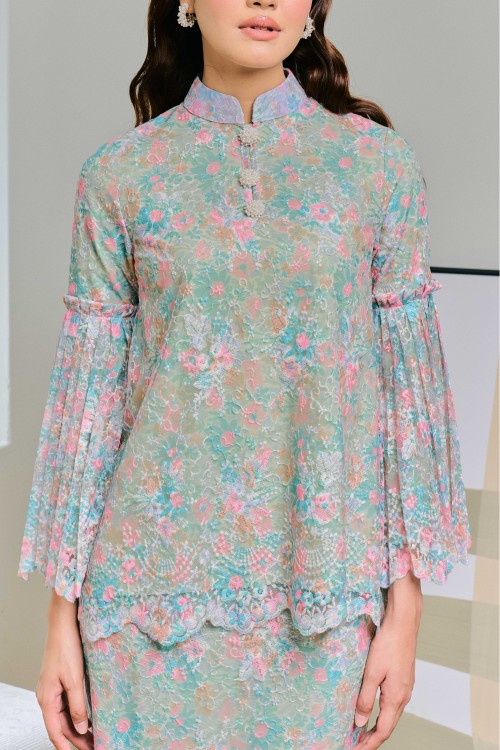 Chinta In Salju (Sage Green)