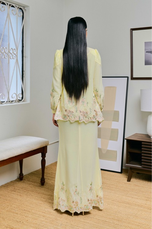 Kurnia In Layung (Soft Yellow)