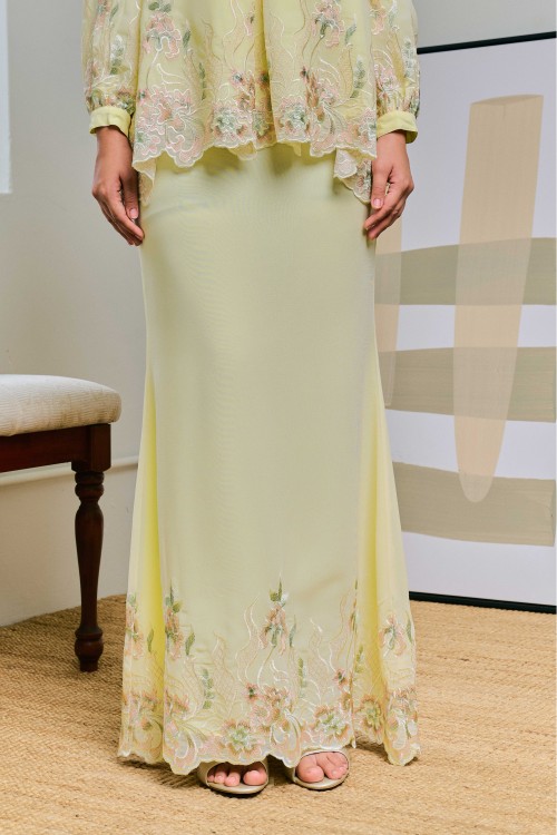 Kurnia In Layung (Soft Yellow)