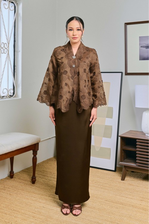 Jelita In Cengkih (Dark Brown)