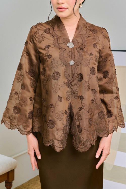Jelita In Cengkih (Dark Brown)