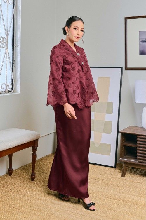 Jelita In Dewangga (Dark Maroon)
