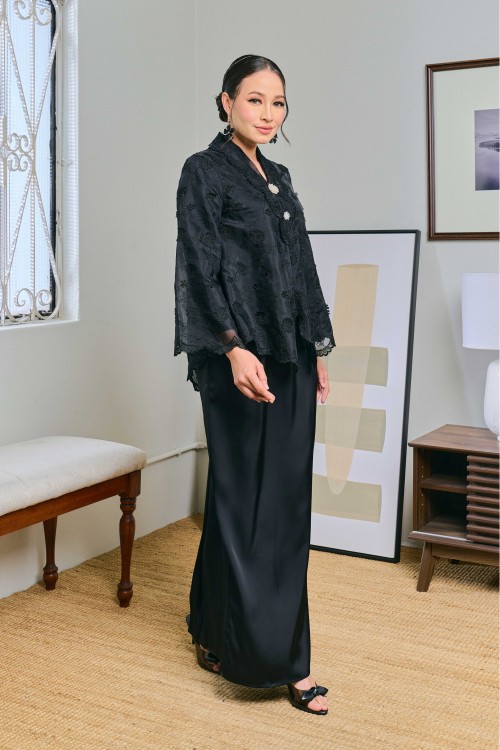 Jelita In Langking (Black)