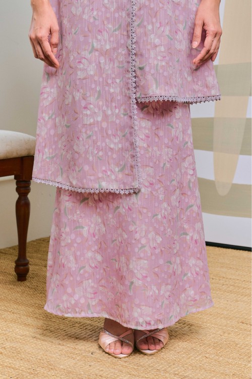 Seroja In Gandaria (Soft Lilac)