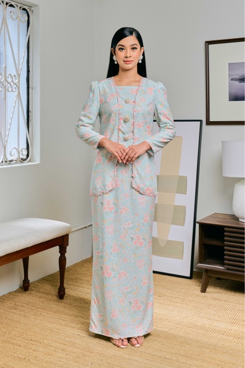 Bayu In Firus (Blue Peach)