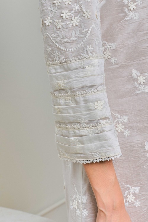 Indah In Berlian (Off White)