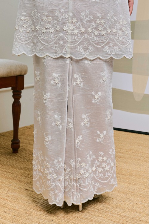 Indah In Berlian (Off White)