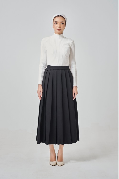 Thalia Skirt In Black