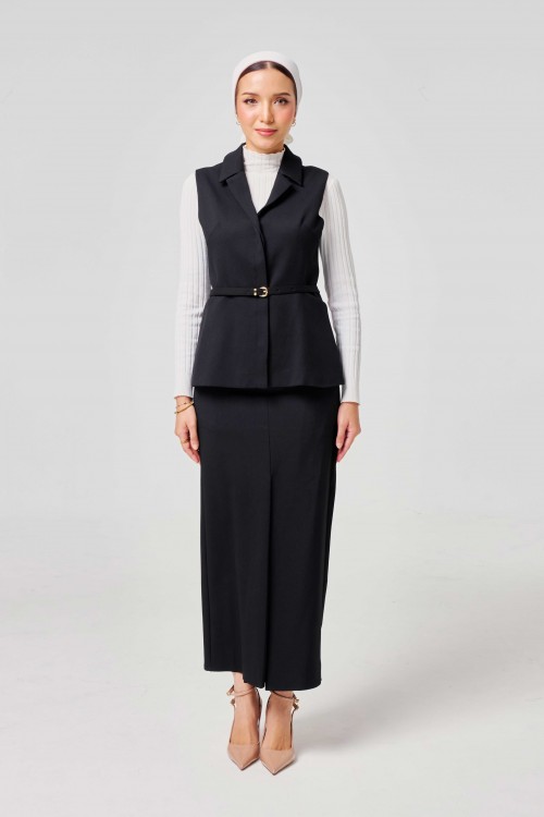 Vera Set In Black