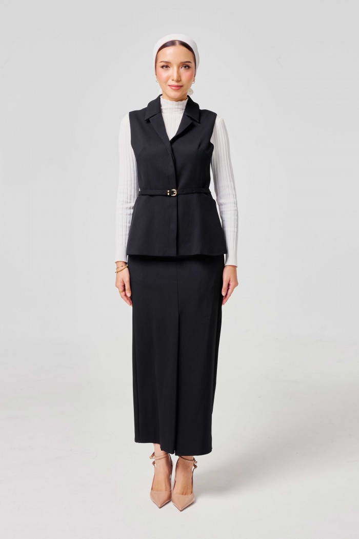 Vera Set In Black