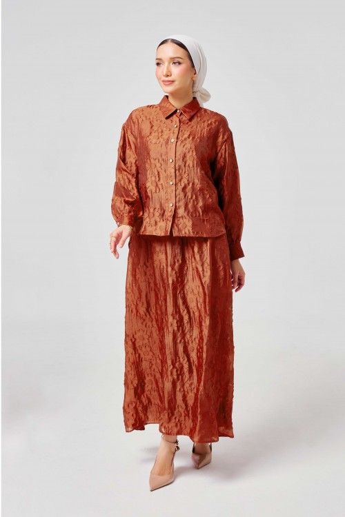 Rosavelle Set In Deep Terracota