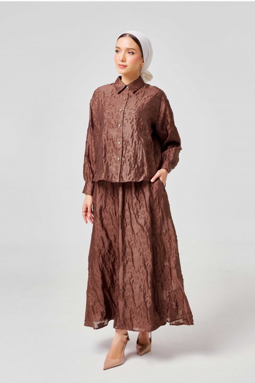 Rosavelle Set In Mauve Brown