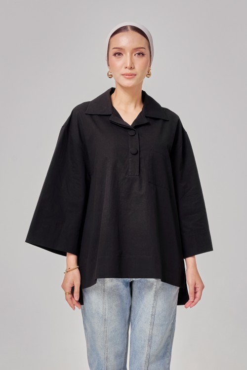 Caline Oversized Top In Black