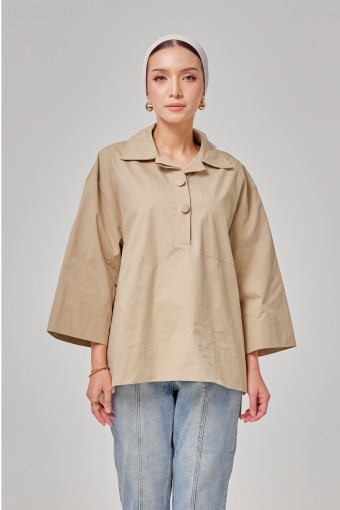 Caline Oversized Top In Camel Brown