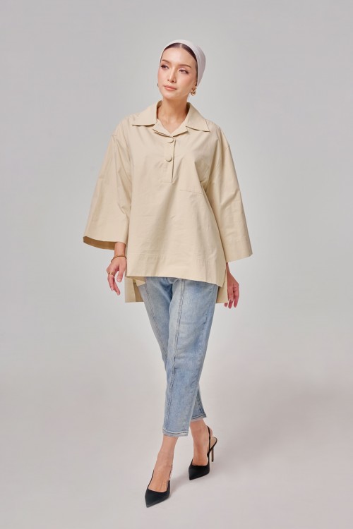 Caline Oversized Top In Champagne