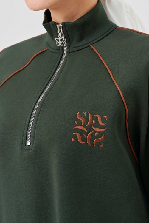 Avenna Set In Forest Green