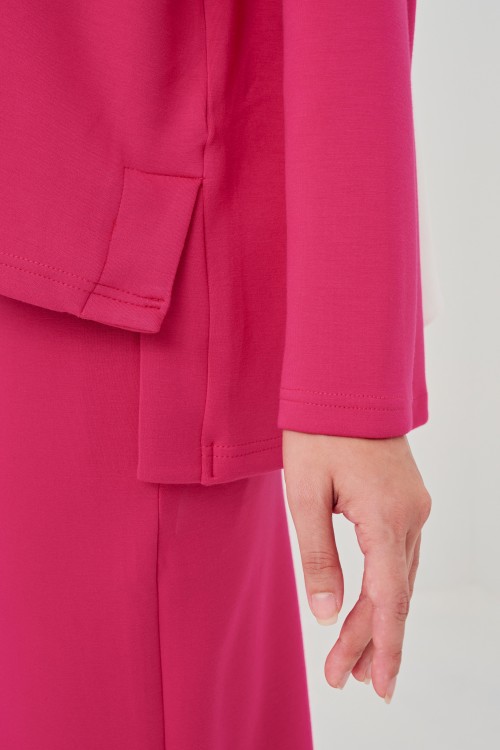 Lalisa In Hotpink
