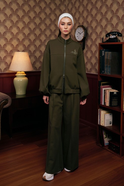 Deseree Set In Olive Green