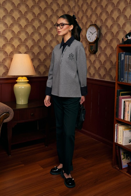 Faith Pullover Top In Grey